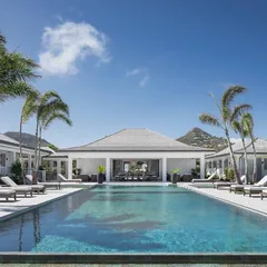 Villa de luxe, piscine et vue mer